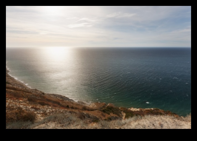 أمواج الجمال: إعادة تصور المناظر الساحلية والساحلية