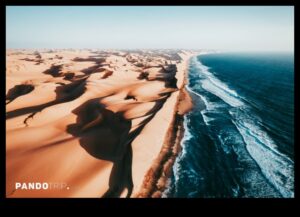 أمواج الجمال: إعادة تصور المناظر الساحلية والساحلية