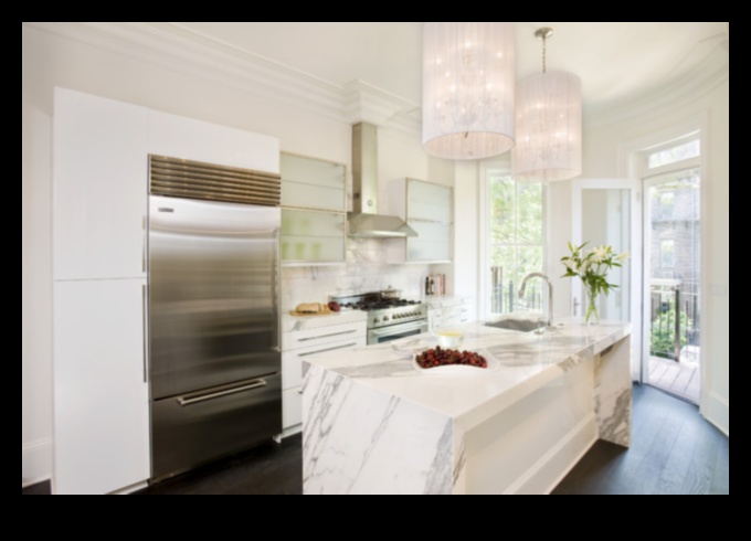 كيف يمكنني استخدام الرخام في كونترتوب المطبخ للحصول على مظهر فاخر؟